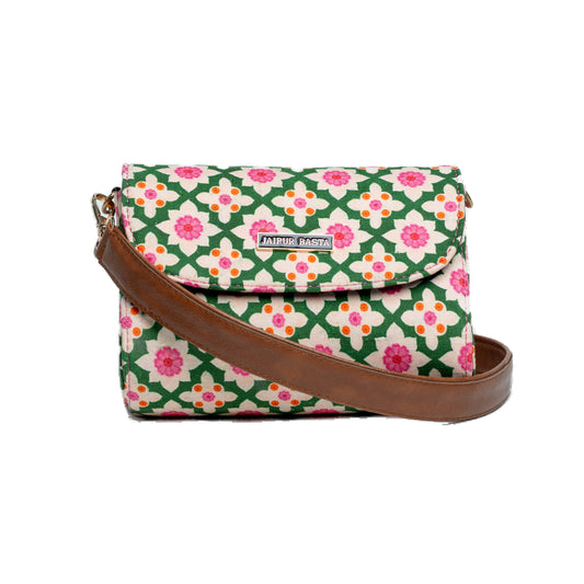 Bageechi Parnami Bag Box Clutch Bag