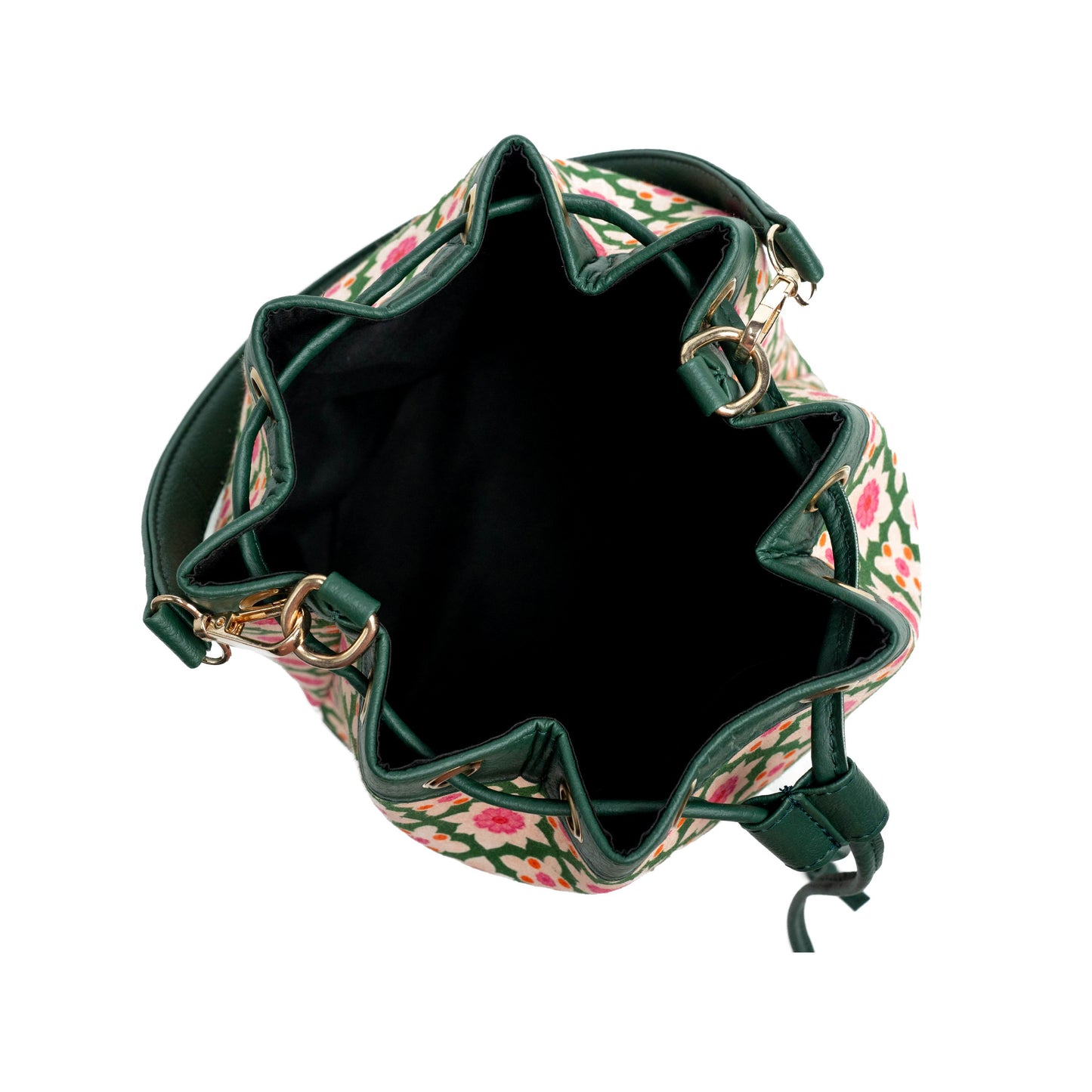 Bageechi Bucket Handbag