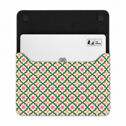 Bageechi Laptop Sleeve (small)