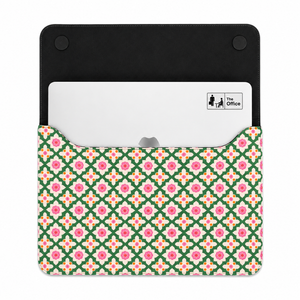 Bageechi Laptop Sleeve (small)