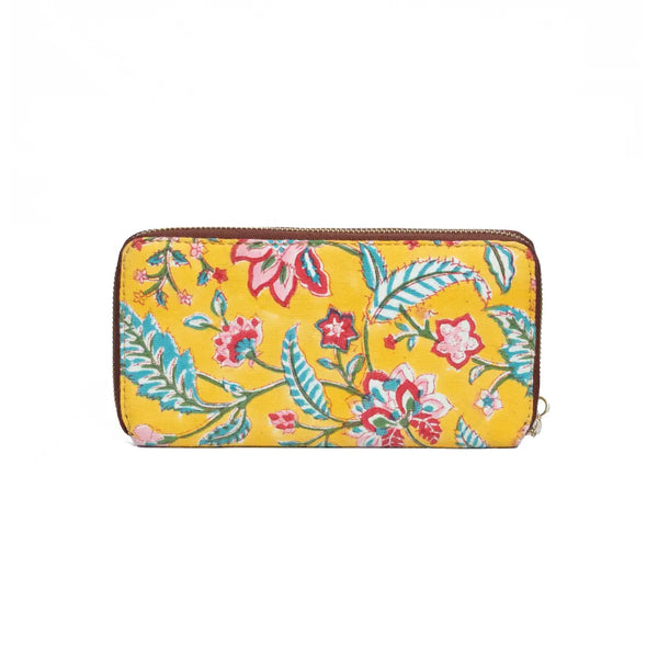 Basant Wrist Clutch