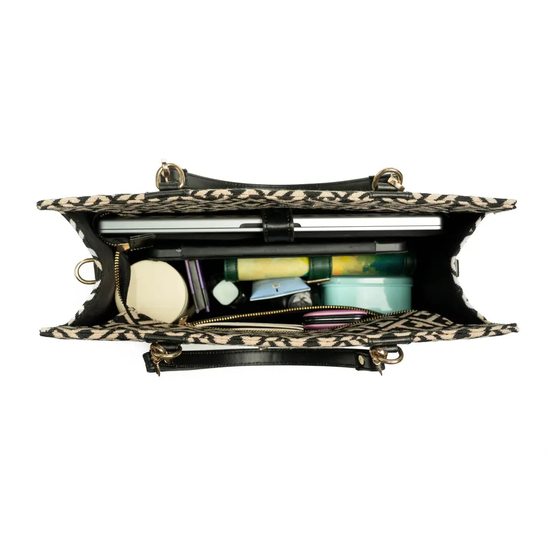 Gathjod Structure Tote